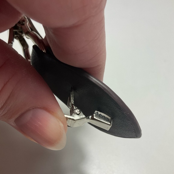 Clasp for sweaters, capes, scarves… brown & silver! Perfect for fall or winter! - Picture 3 of 6